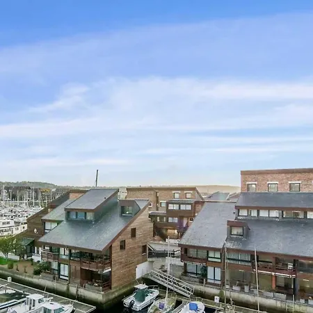 Beautiful Renovated On Port De Deauville