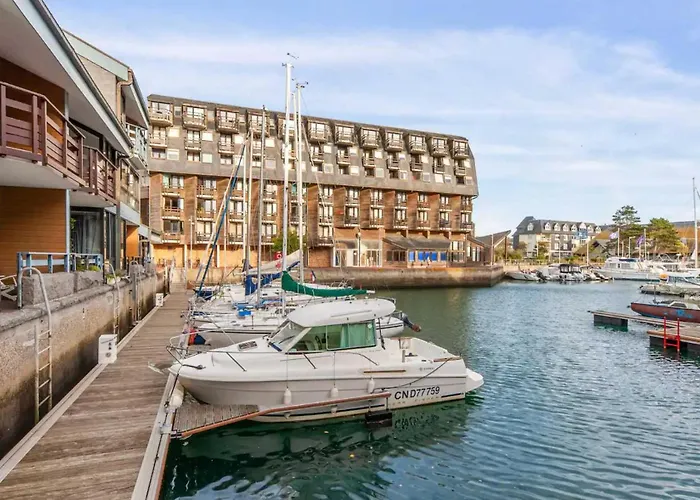 Appartement Beautiful Renovated On Port De